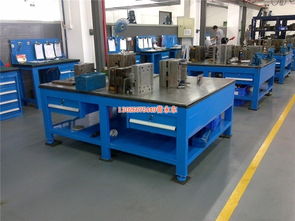 為什么選擇東山防靜電工作臺？翔宇五金機械的專業(yè)解決方案